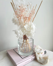 Load image into Gallery viewer, Dried Floral Reed Diffuser