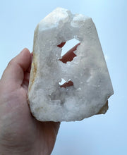Load image into Gallery viewer, Clear Quartz Druzy Tower 05